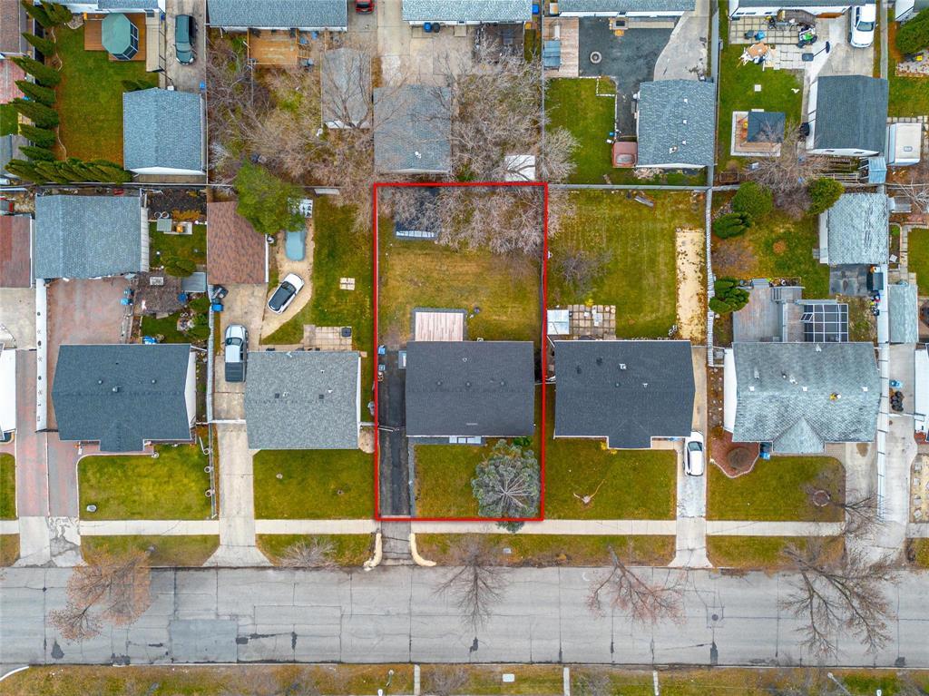 279 Mapleglen Drive, Winnipeg, Manitoba  R2P 0B1 - Photo 36 - 202528406