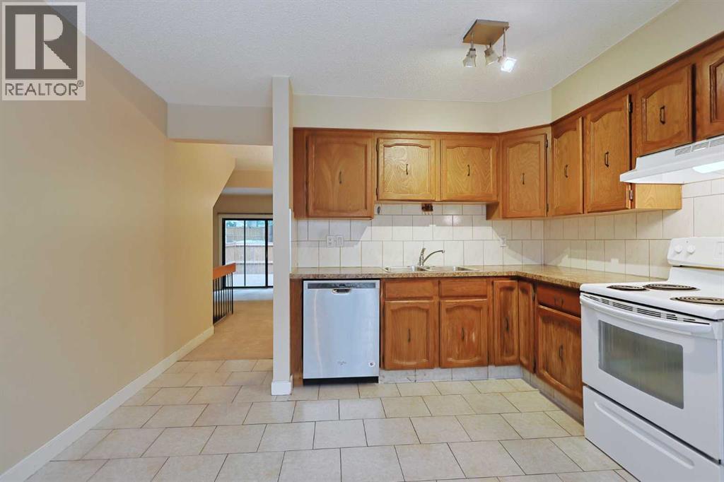 34, 3302 50 Street Nw, Calgary, Alberta  T3A 2C6 - Photo 9 - A2253024