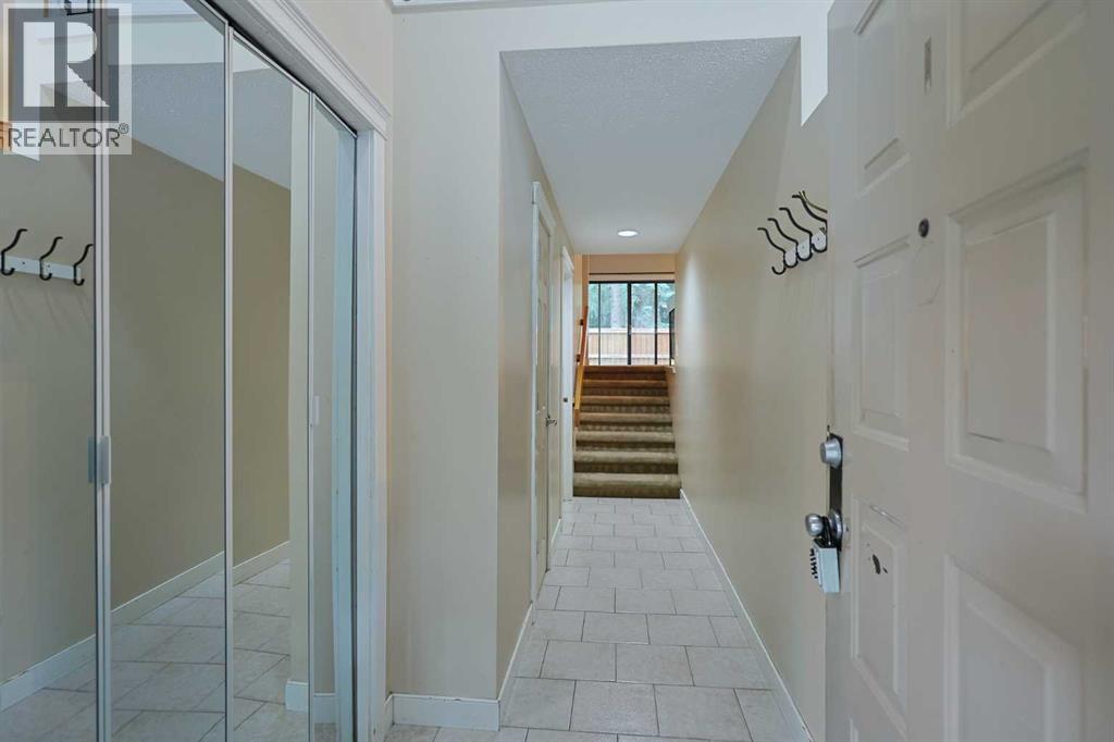 34, 3302 50 Street Nw, Calgary, Alberta  T3A 2C6 - Photo 5 - A2253024