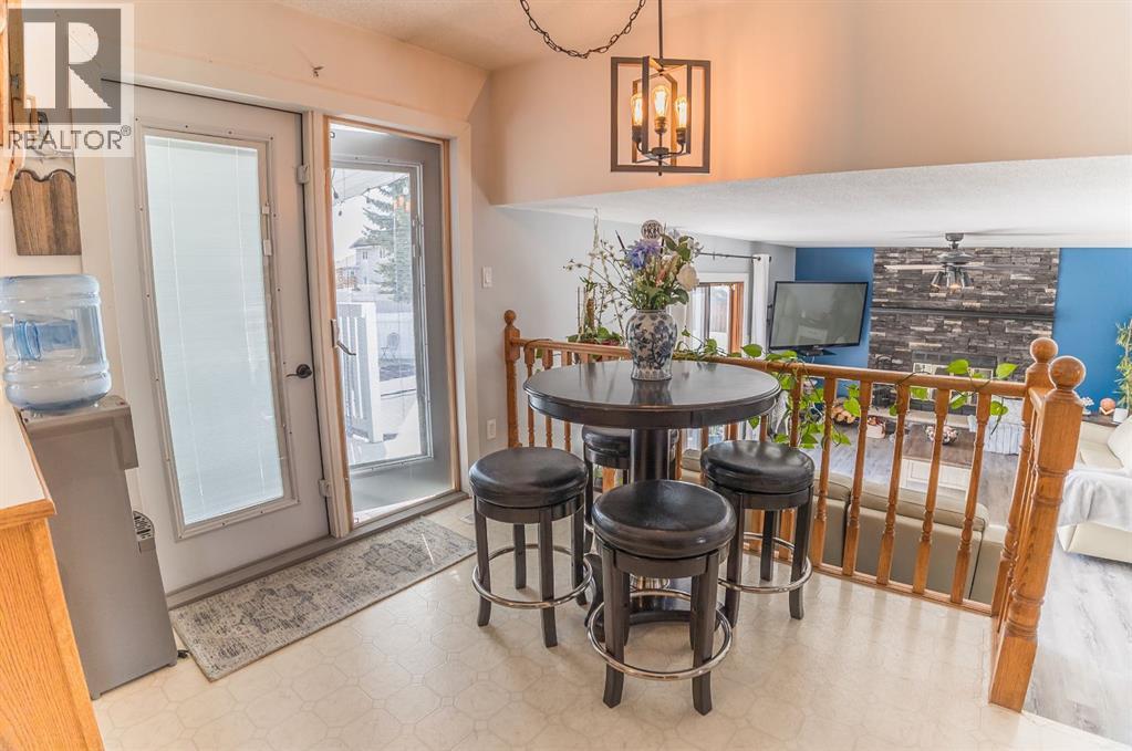 35 Depalme Street, Red Deer, Alberta  T4R 2G4 - Photo 6 - A2269607