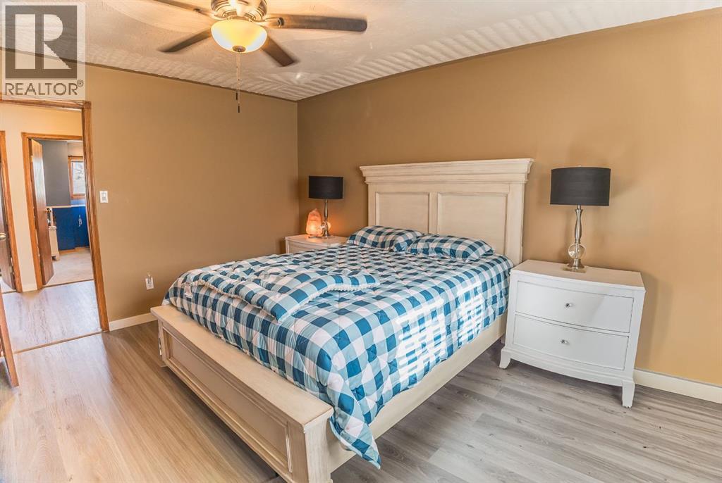 35 Depalme Street, Red Deer, Alberta  T4R 2G4 - Photo 15 - A2269607