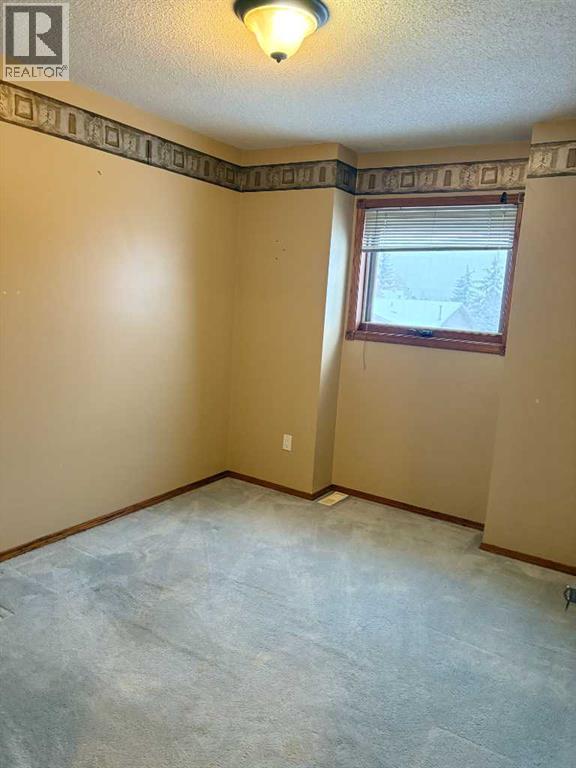 35 Depalme Street, Red Deer, Alberta  T4R 2G4 - Photo 20 - A2269607