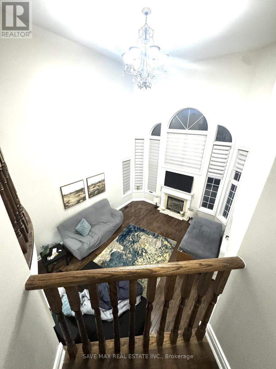 64 Louvain Drive, Brampton, Ontario L6P 1Y9 - Photo 11 - W12558462