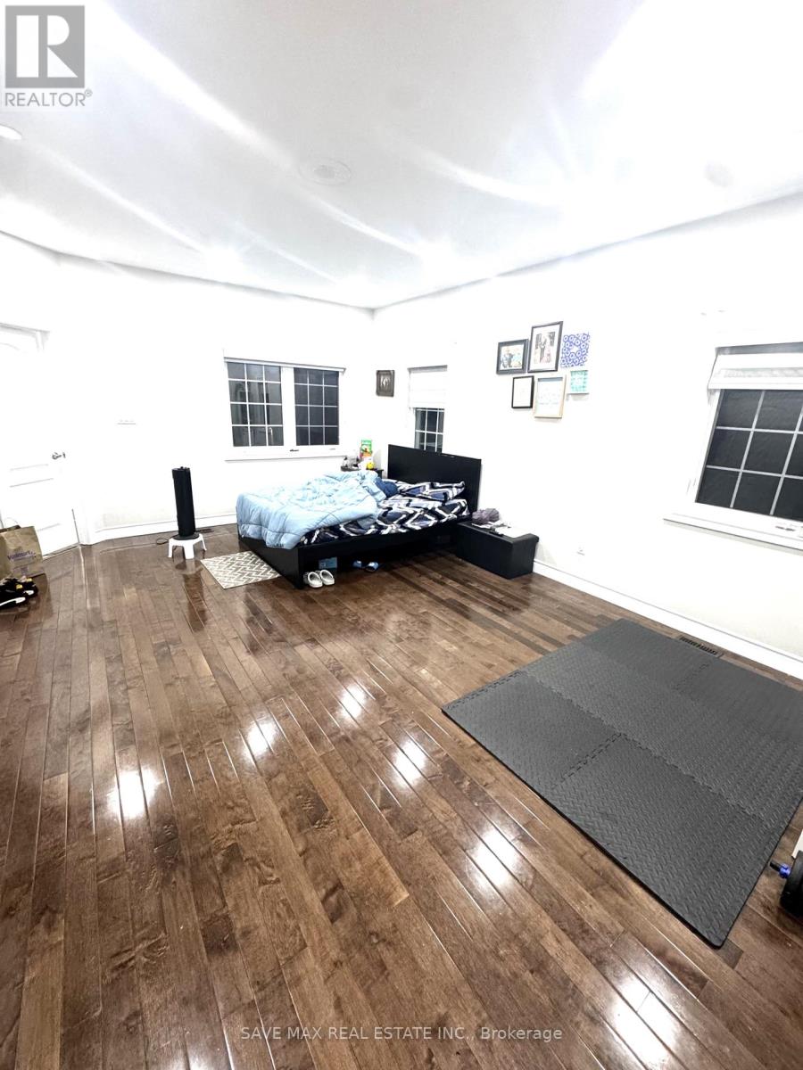 64 Louvain Drive, Brampton, Ontario L6P 1Y9 - Photo 13 - W12558462