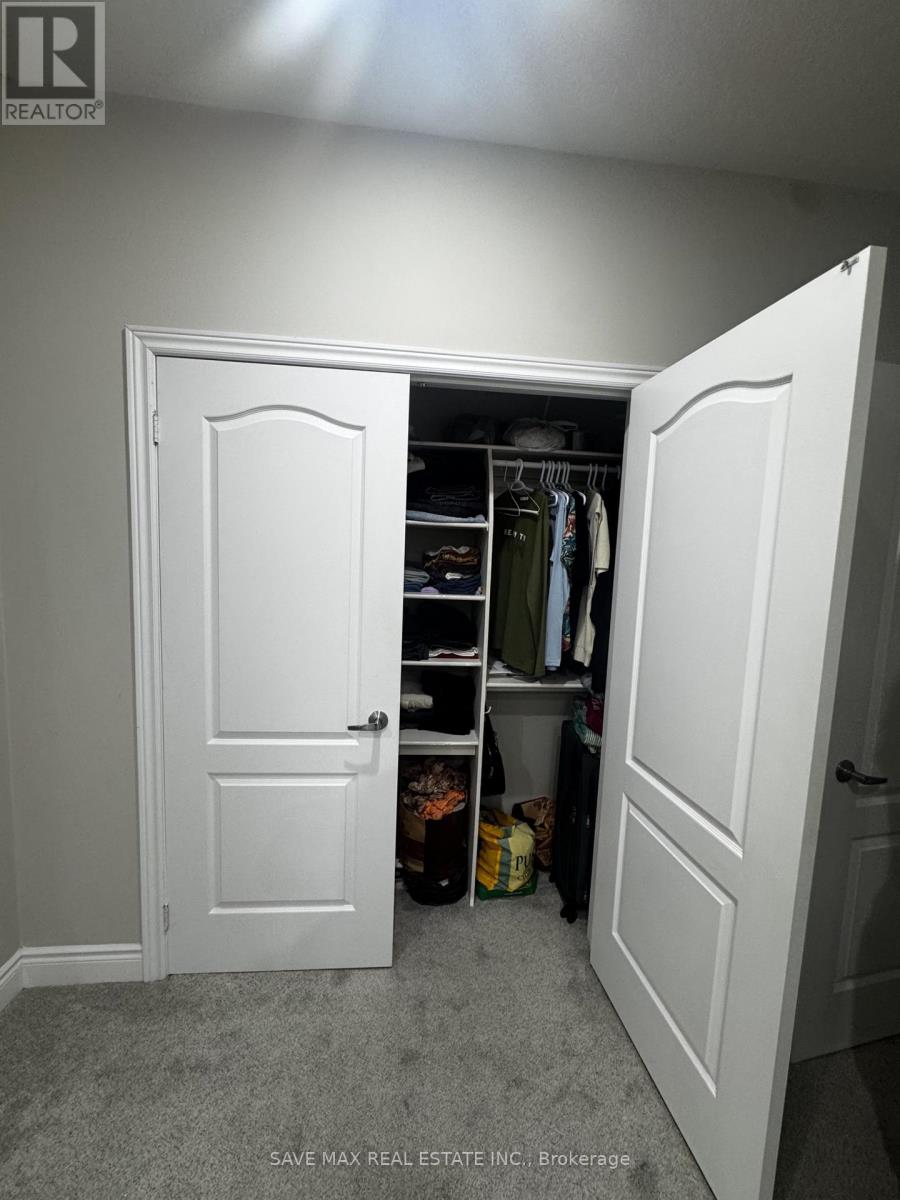 64 Louvain Drive, Brampton, Ontario L6P 1Y9 - Photo 19 - W12558462