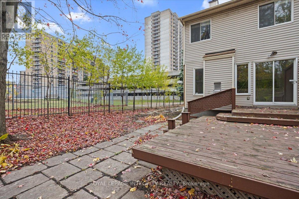 107 Corsica Private, Ottawa, Ontario  K1G 5Y1 - Photo 34 - X12561010