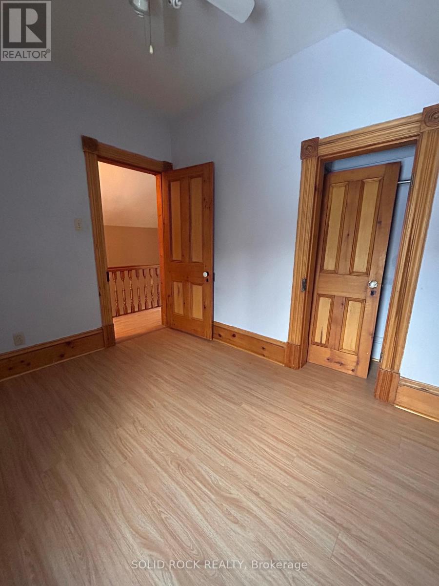 11 Melrose Avenue, Ottawa, Ontario  K1Y 1T8 - Photo 16 - X12561014