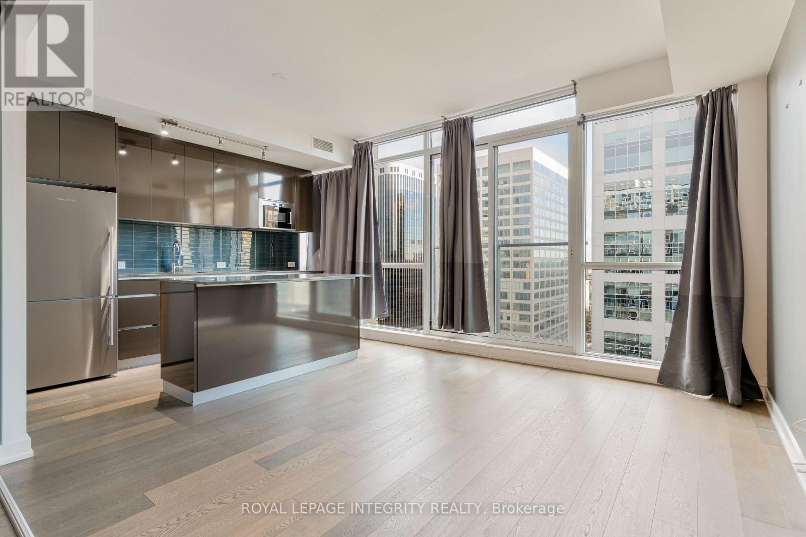 1707 - 199 Slater Street, Ottawa, Ontario  K1P 0C8 - Photo 4 - X12519840