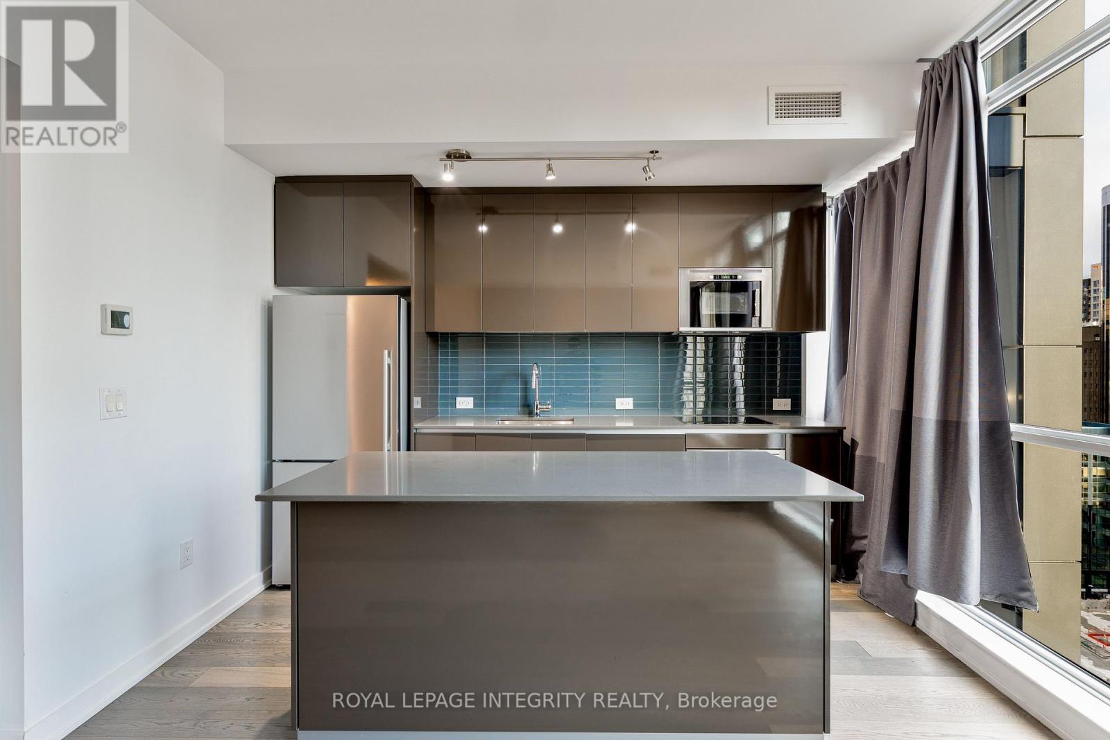 1707 - 199 Slater Street, Ottawa, Ontario  K1P 0C8 - Photo 5 - X12519840