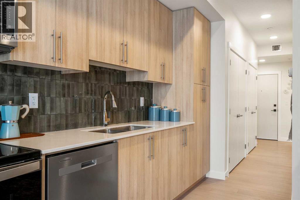 2203, 9655 Bowfort Road Nw, Calgary, Alberta  T3B 5X4 - Photo 8 - A2270640