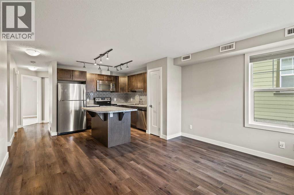 156 Evanscrest Gardens Nw, Calgary, Alberta  T3P 0S1 - Photo 2 - A2271092