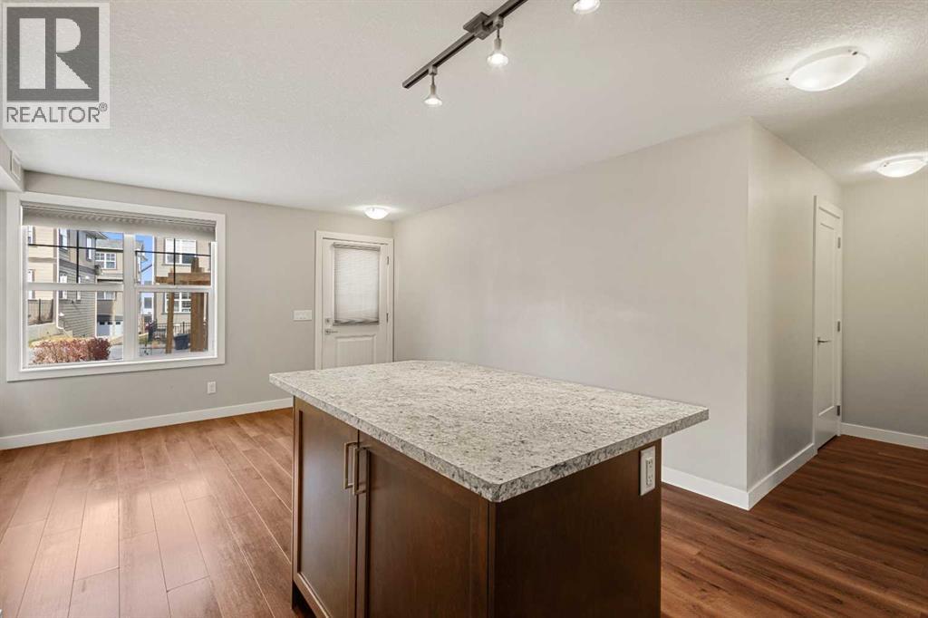 156 Evanscrest Gardens Nw, Calgary, Alberta  T3P 0S1 - Photo 8 - A2271092