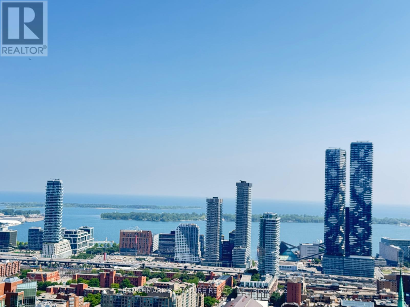 4003 - 88 QUEEN STREET E, Toronto, Ontario