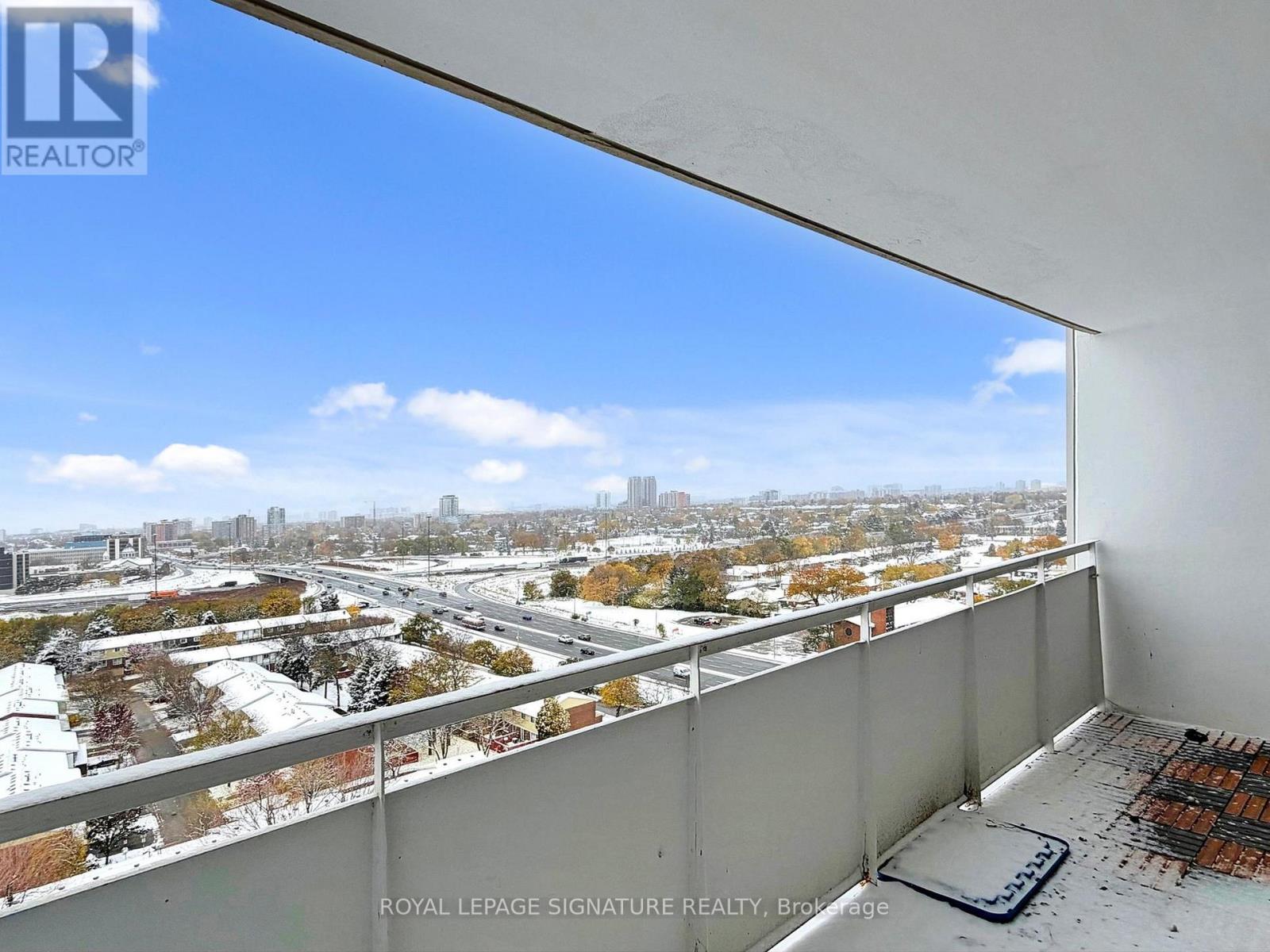 1702 - 1360 York Mills Road, Toronto, Ontario  M3A 2A2 - Photo 39 - C12560982