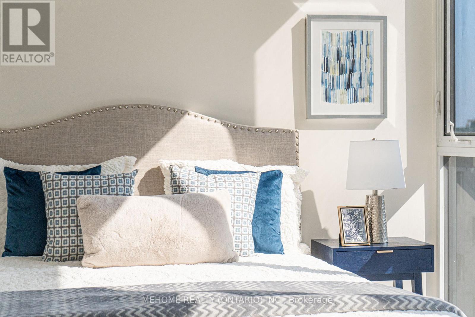 706 - 85 Queens Wharf Road, Toronto, Ontario  M5V 0J9 - Photo 20 - C12560986