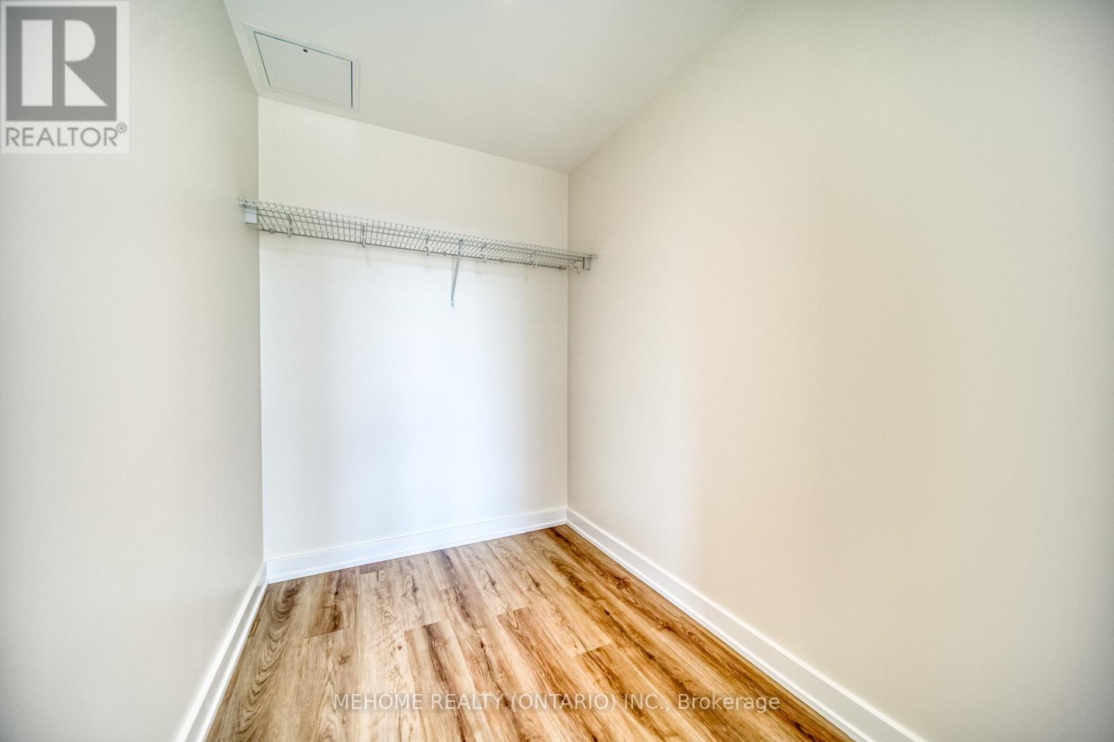 706 - 85 Queens Wharf Road, Toronto, Ontario  M5V 0J9 - Photo 23 - C12560986