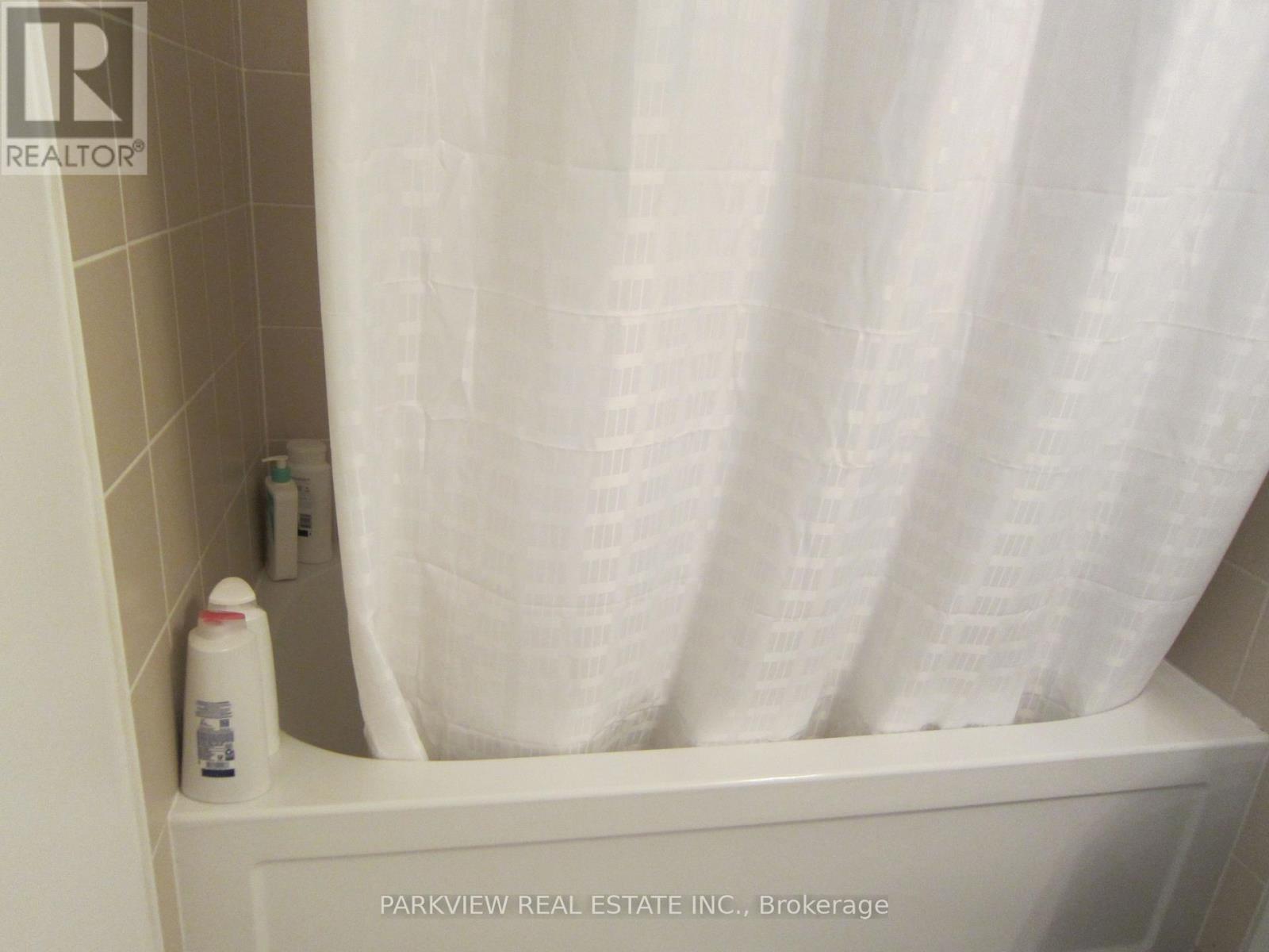 1615 - 25 Lower Simcoe Street, Toronto, Ontario  M5J 3A1 - Photo 5 - C12561008