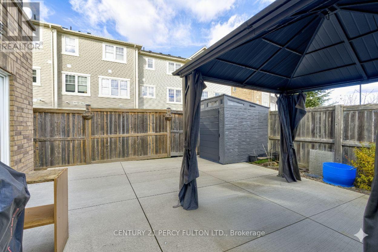 39 Vanhorne Close, Brampton, Ontario  L7A 0X8 - Photo 47 - W12560456