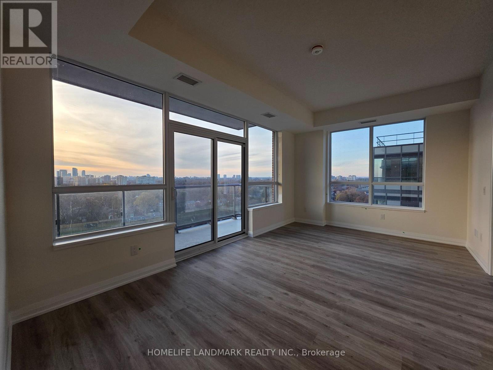 1102 - 3260 Sheppard Avenue E, Toronto, Ontario  M1T 3K3 - Photo 5 - E12560984