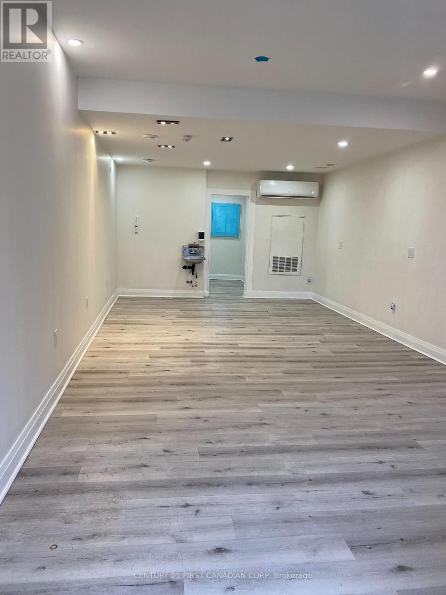 204 Carlow Road, Central Elgin, Ontario  N5L 1C5 - Photo 8 - X12327101