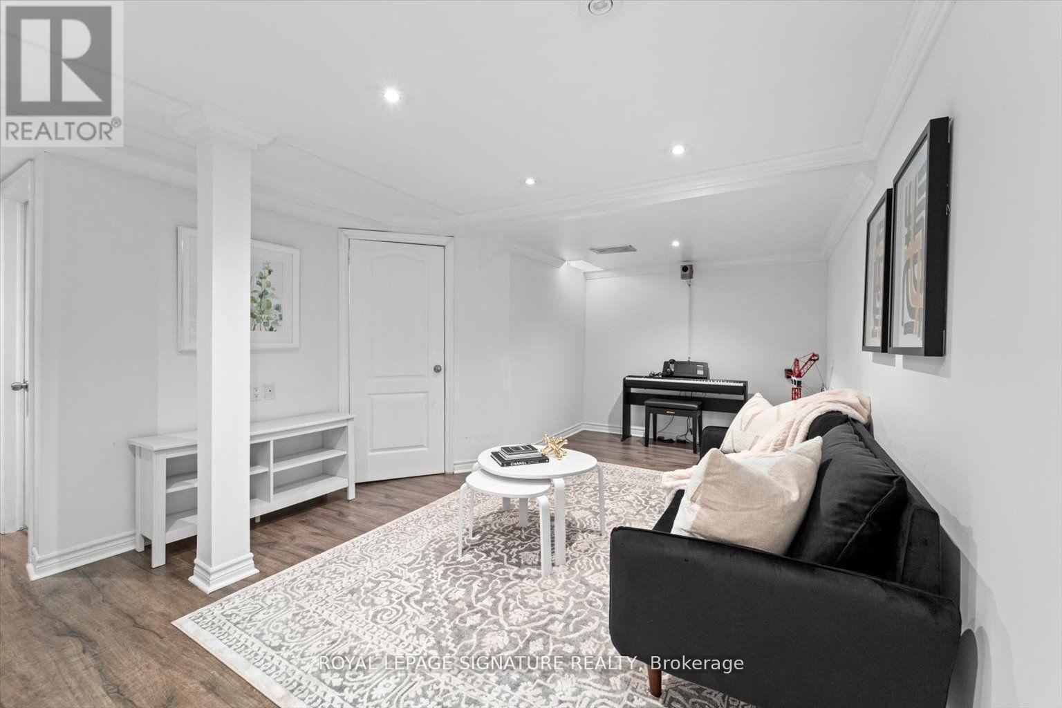 Basement - 70 Silverdart Crescent, Richmond Hill, Ontario  L4E 3T8 - Photo 7 - N12560966