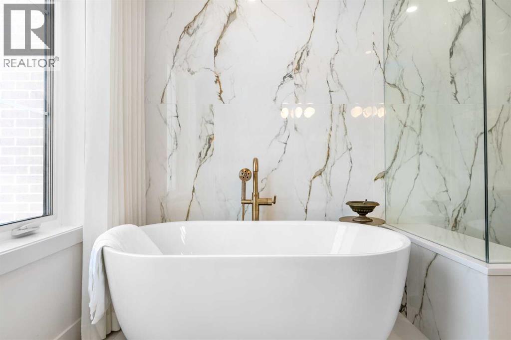 40 Greenwich Heath Nw, Calgary, Alberta  T3B 6P3 - Photo 24 - A2260693