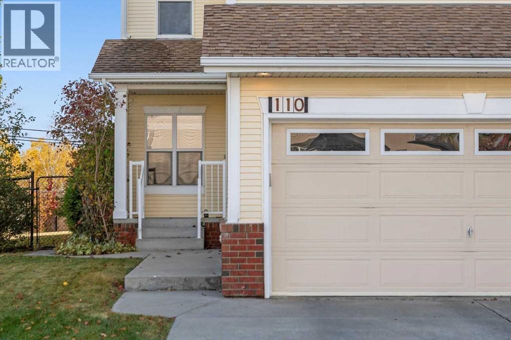 110 Cougar Ridge Circle Sw, Calgary, Alberta  T3H 5R7 - Photo 2 - A2263540