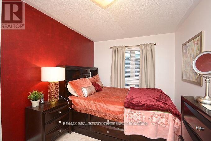 781 Shanks Heights, Milton, Ontario  L9T 7P8 - Photo 11 - W12560994