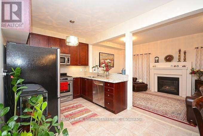 781 Shanks Heights, Milton, Ontario  L9T 7P8 - Photo 8 - W12560994