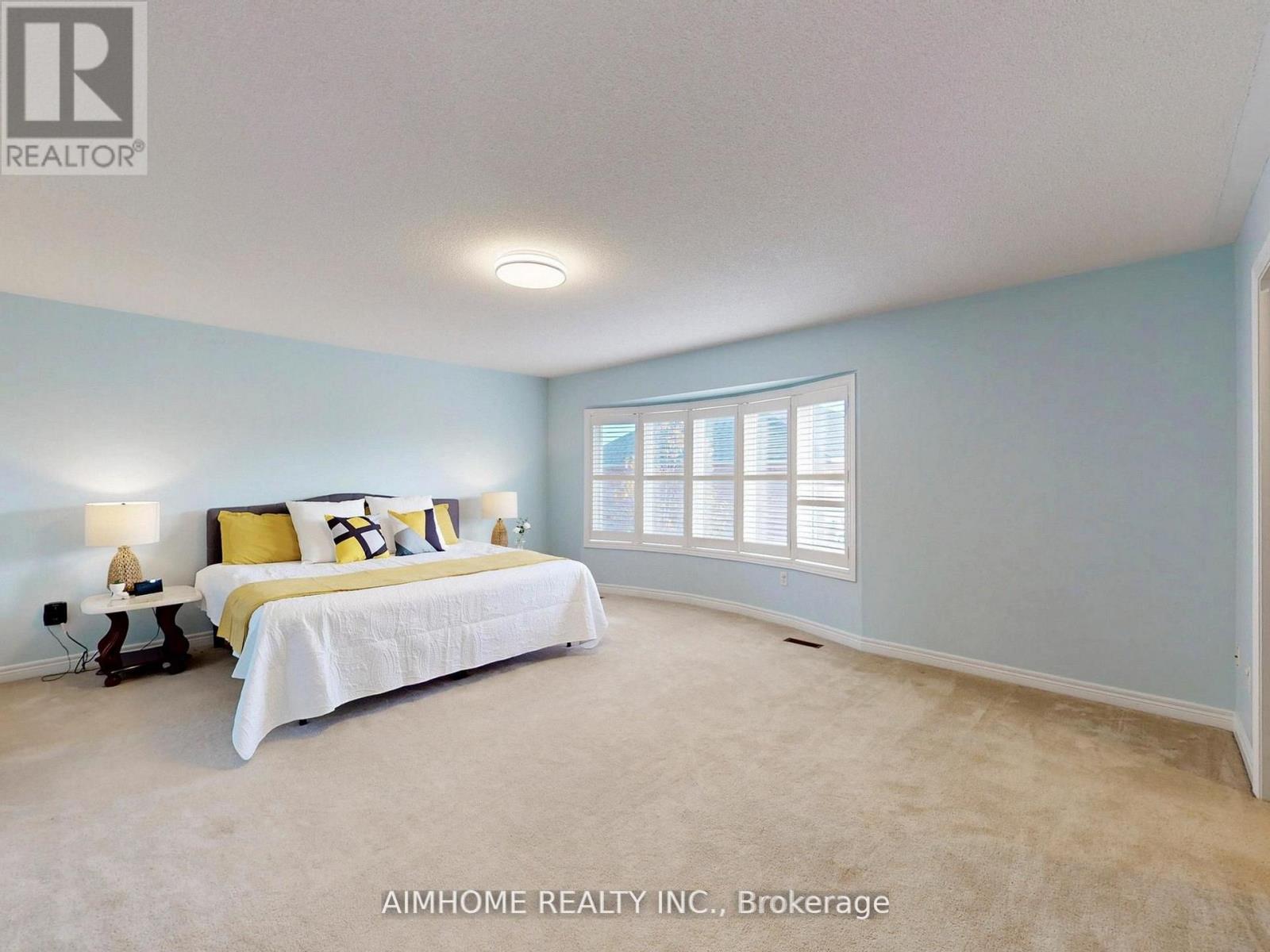 2051 Ashmore Drive, Oakville, Ontario  L6M 4T1 - Photo 20 - W12560996