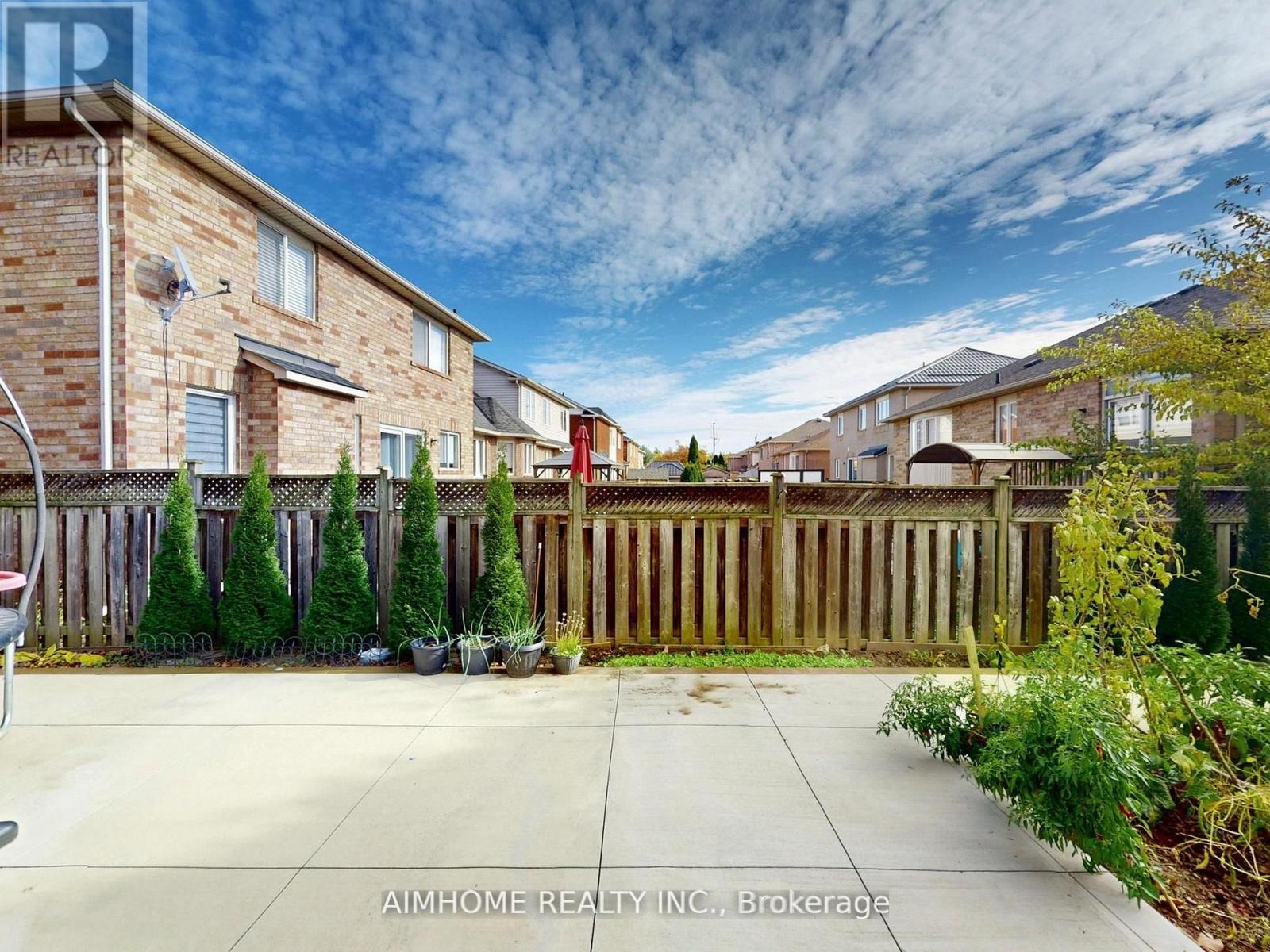 2051 Ashmore Drive, Oakville, Ontario  L6M 4T1 - Photo 46 - W12560996