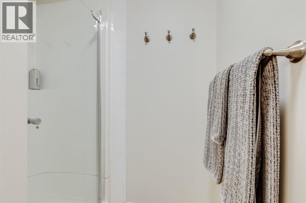 720 Woodside Drive Nw, Airdrie, Alberta  T4B 2H1 - Photo 33 - A2266238