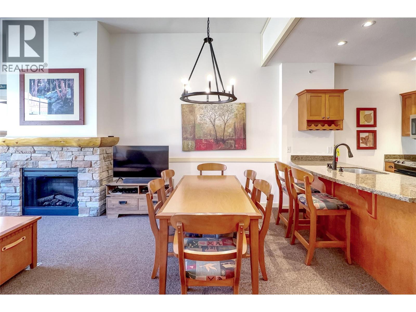 255 Feathertop Way Unit# 320 Big White Photo 13