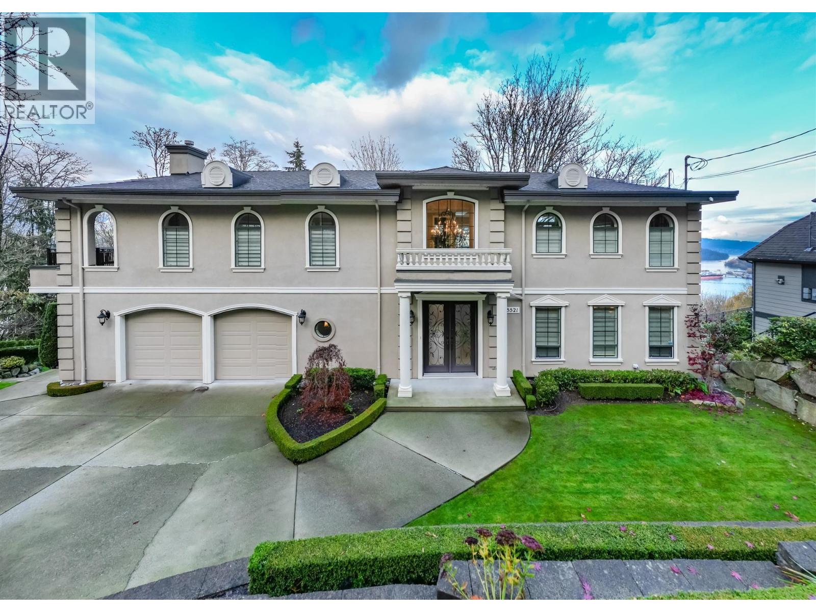 5521 BESSBOROUGH DRIVE, burnaby, British Columbia