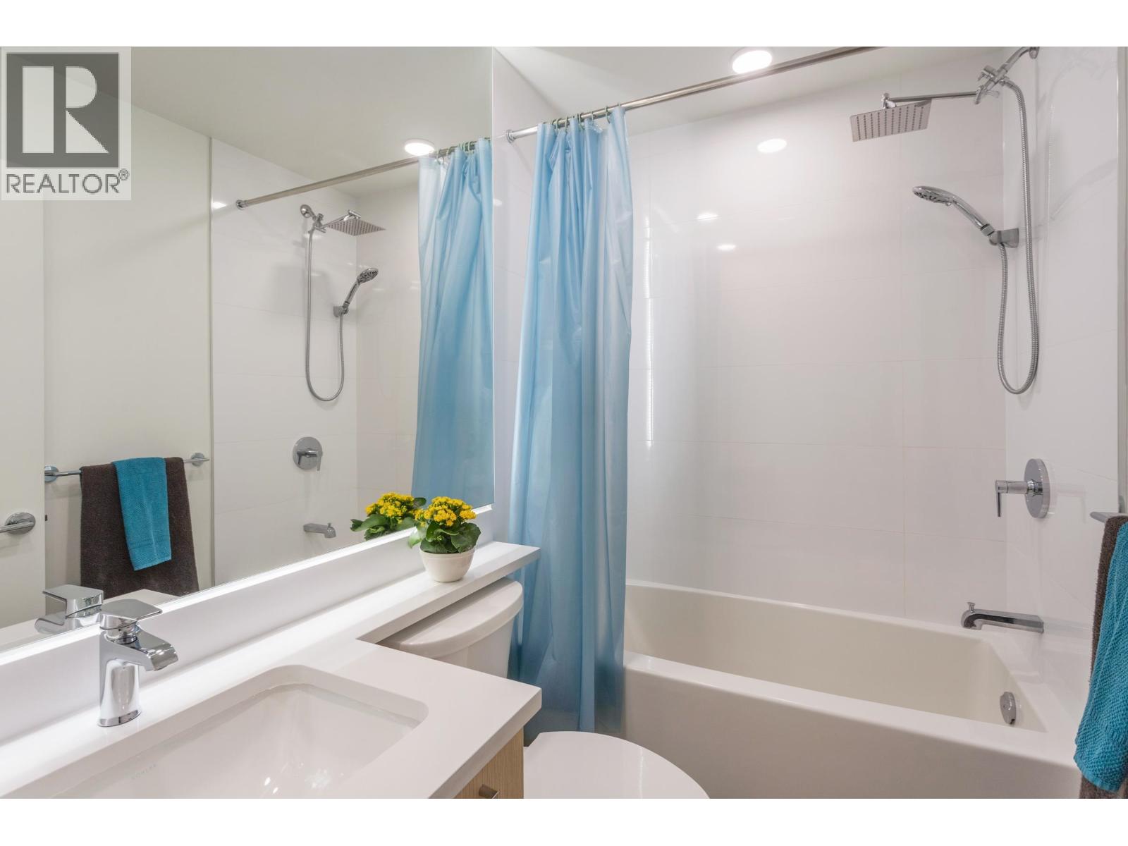 306 7588 16th Street, Burnaby, British Columbia  V3N 0H8 - Photo 13 - R3068960