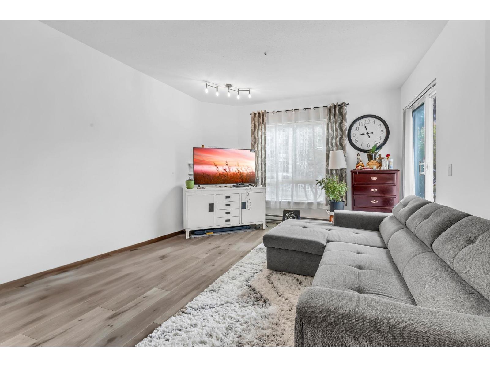 110 10082 132 Street, Surrey, British Columbia V3T 5V3 - Photo 9 - R3065144