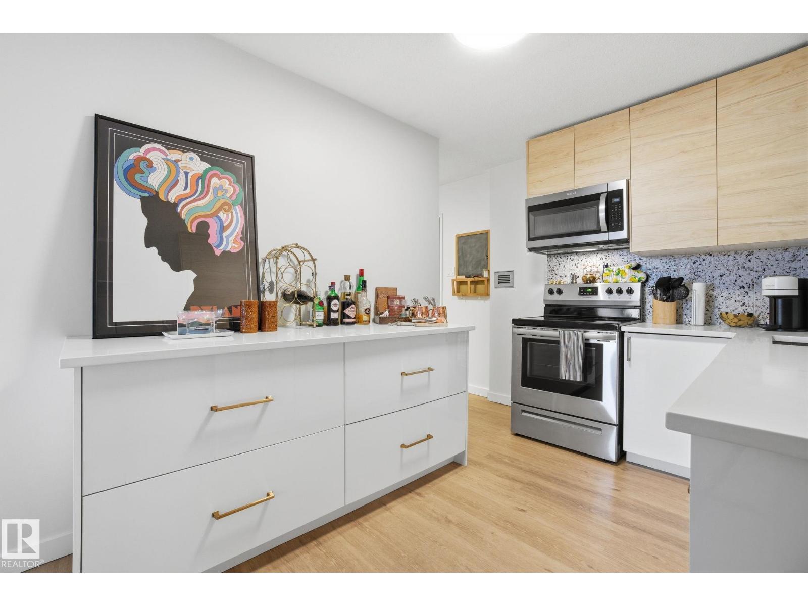 #702 9940 112 St Nw, Edmonton, Alberta  T5K 1L8 - Photo 12 - E4466252