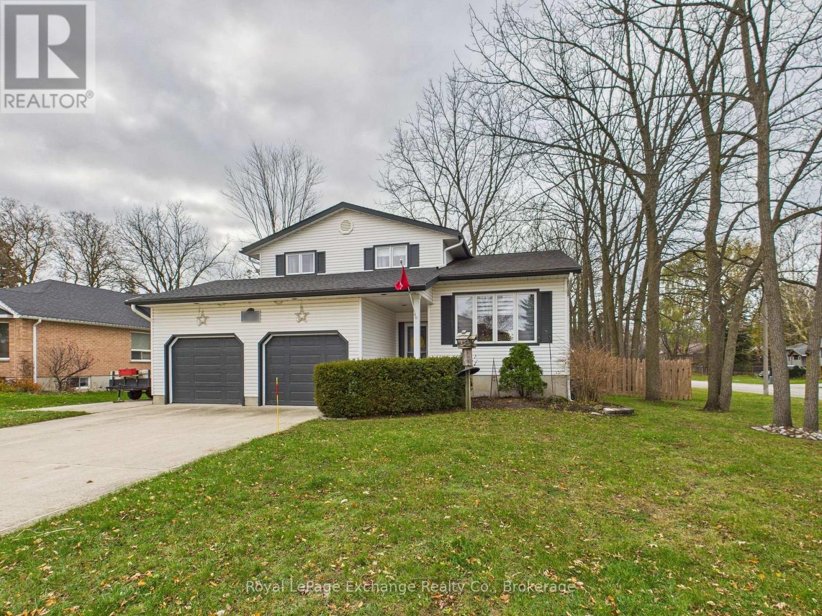 502 LYNDEN CRESCENT, Kincardine, Ontario
