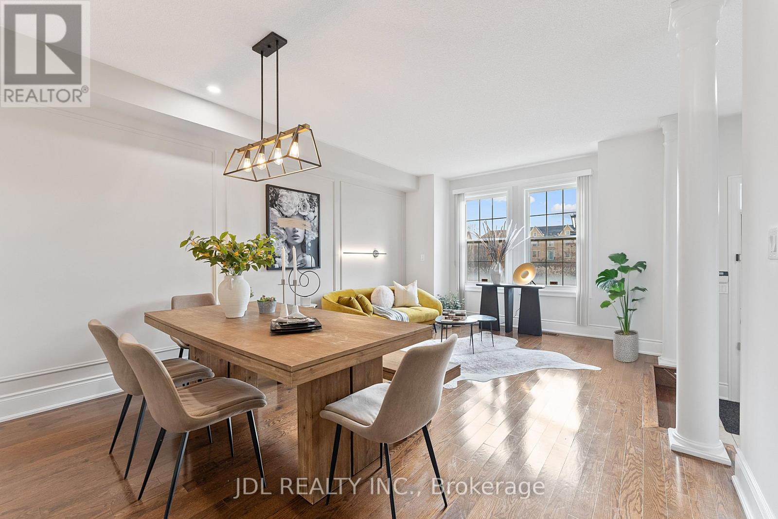 116 Betty Roman Boulevard, Markham, Ontario  L6C 0C8 - Photo 5 - N12560866