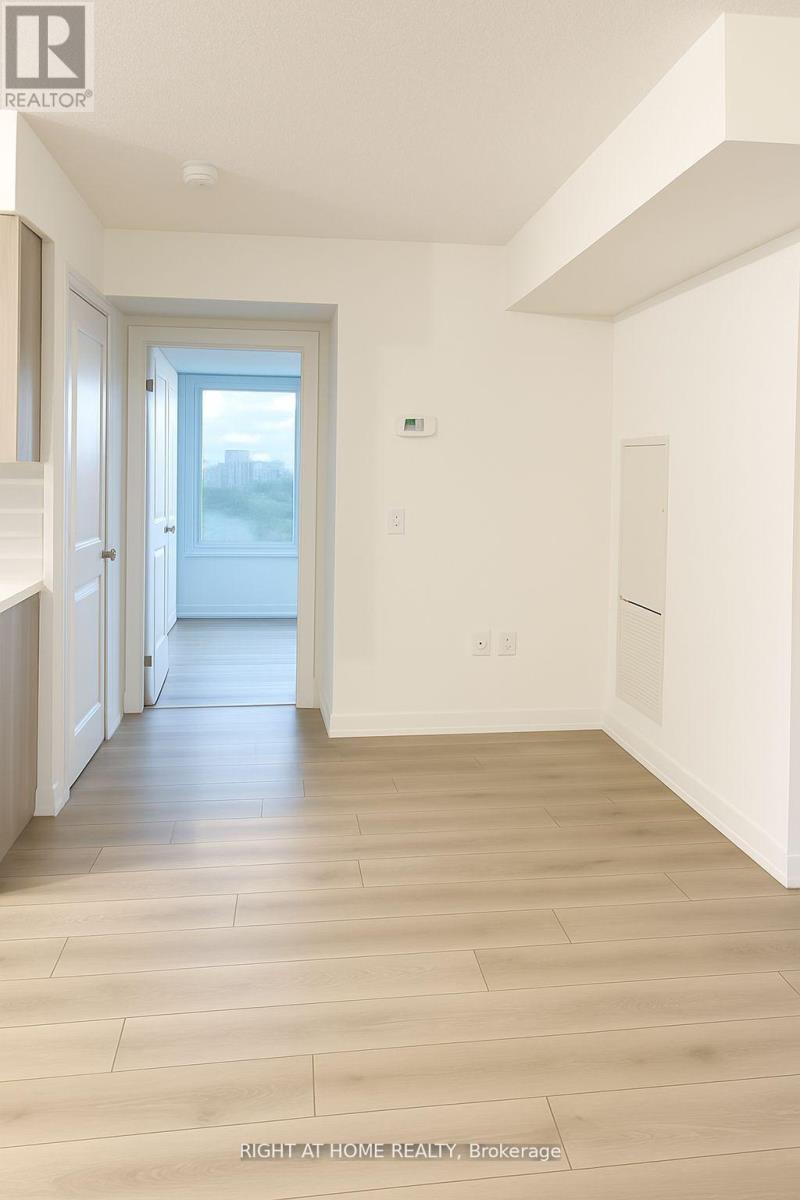 810 - 1455 Celebration Drive, Pickering, Ontario  L1W 1C3 - Photo 9 - E12561026