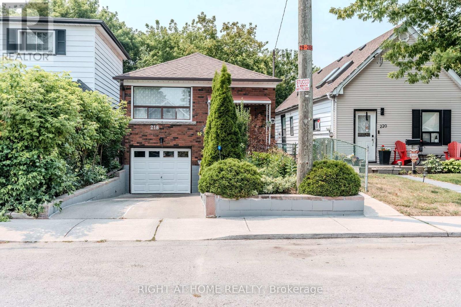 218 SOUTH WOODROW BOULEVARD, Toronto, Ontario