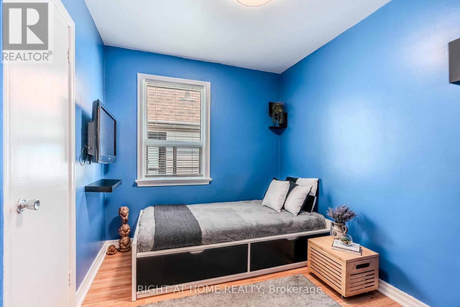 218 South Woodrow Boulevard, Toronto, Ontario  M1N 3L9 - Photo 7 - E12561028