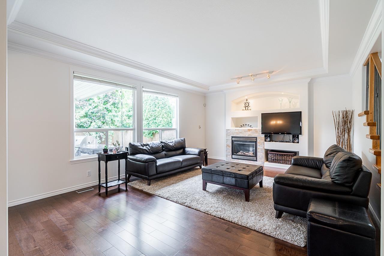 6119 166a Street, Surrey, British Columbia  V3S 9L2 - Photo 5 - R3055013