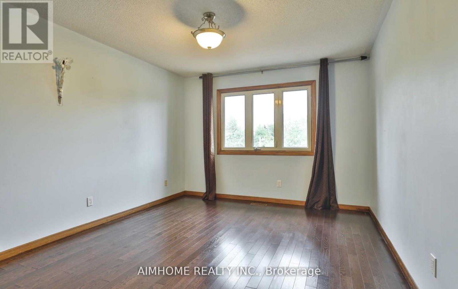 1339 Windrush Drive, Oakville, Ontario  L6M 1W4 - Photo 33 - W12561032