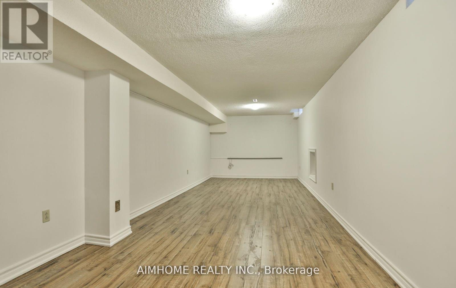 1339 Windrush Drive, Oakville, Ontario  L6M 1W4 - Photo 40 - W12561032