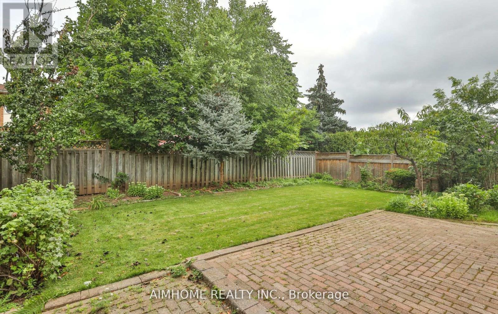 1339 Windrush Drive, Oakville, Ontario  L6M 1W4 - Photo 49 - W12561032