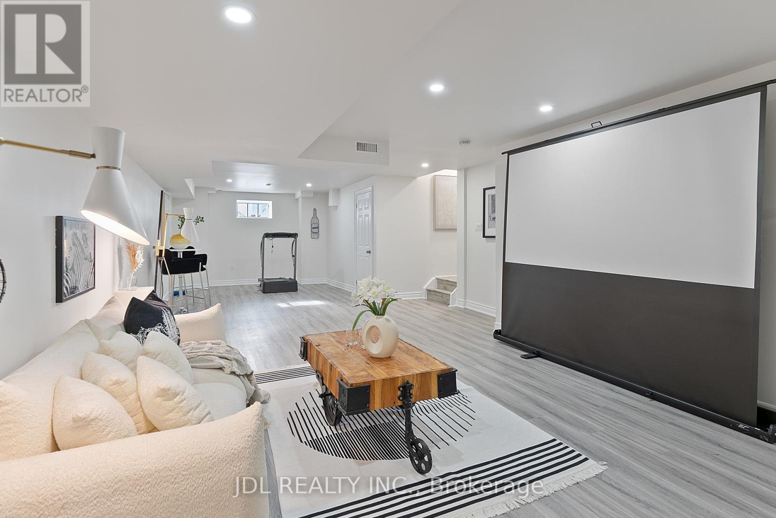 116 Betty Roman Boulevard, Markham, Ontario  L6C 0C8 - Photo 44 - N12560866