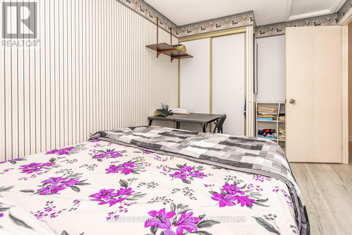 5 Holmcrest Court, Brampton, Ontario  L6S 1R6 - Photo 16 - W12513758