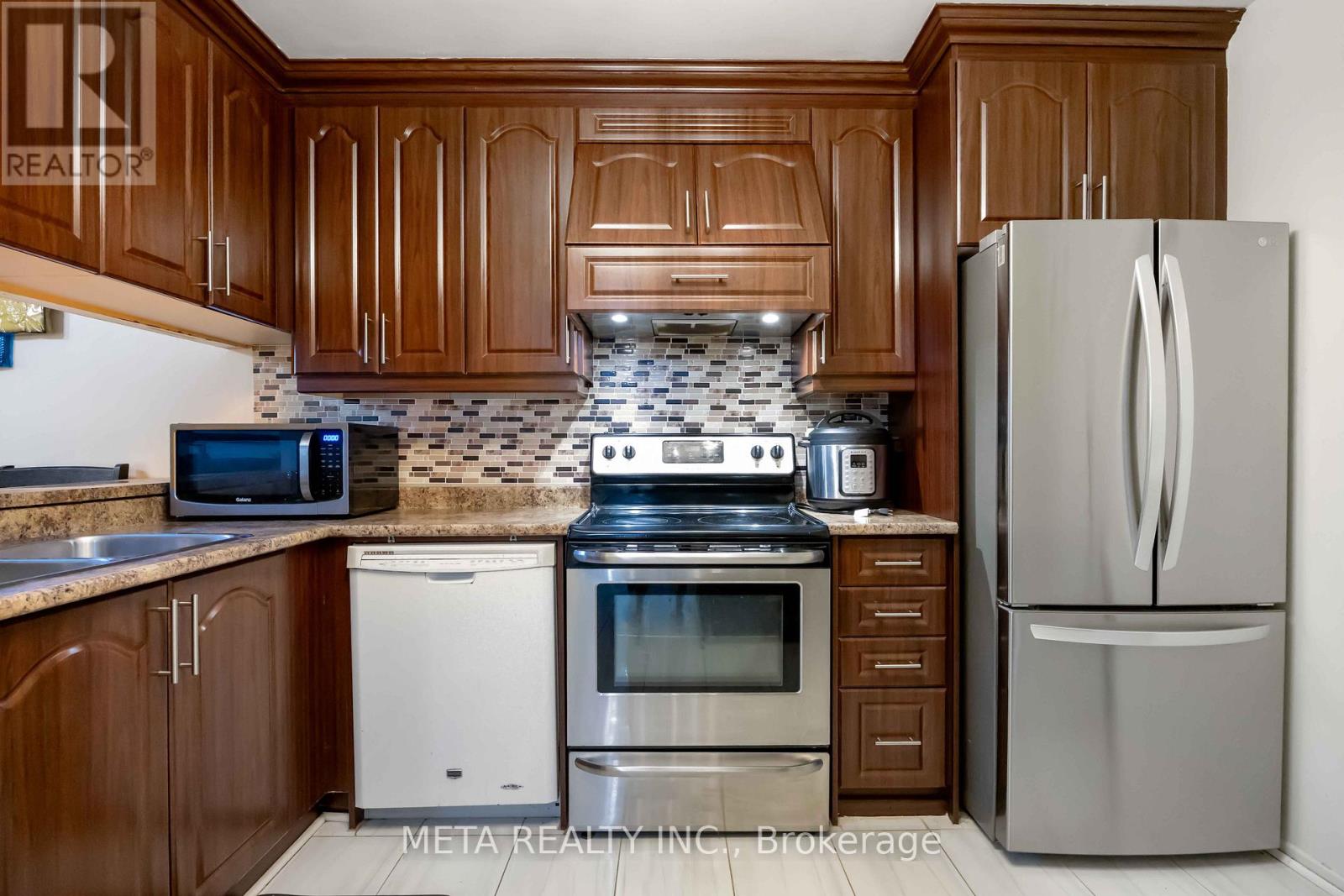 604 - 236 Albion Road, Toronto, Ontario  M9W 6A6 - Photo 15 - W12559962