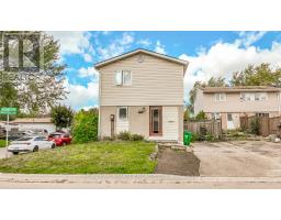 5 HOLMCREST COURT, Brampton, Ontario